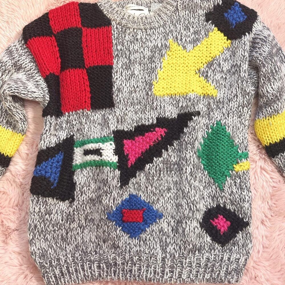Insane hand knitted vintage retro sweater